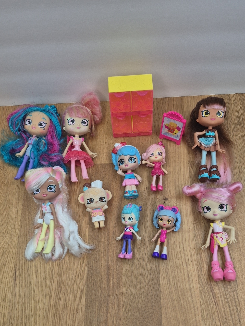 Shopkins Doll Lot